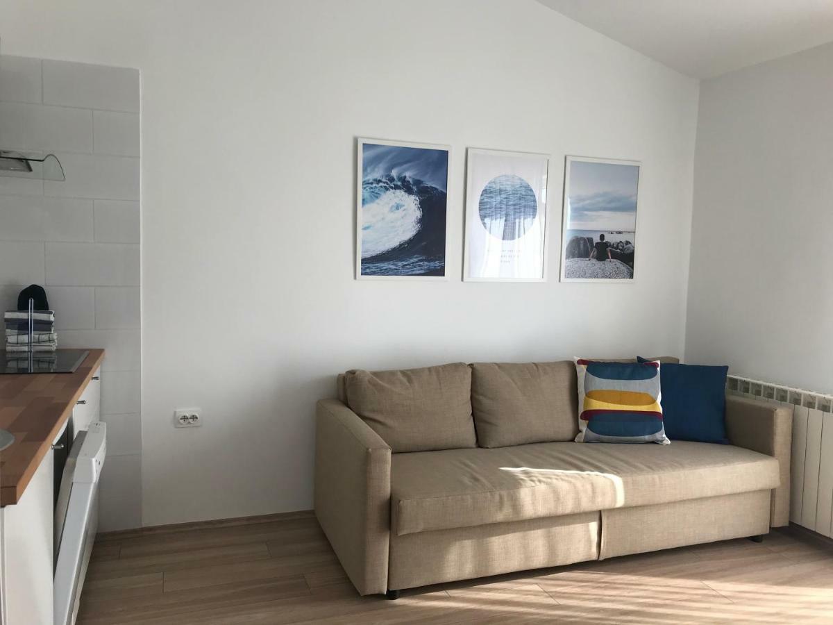 N&N Apartments Jadranovo Esterno foto